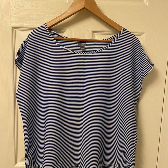 Aerie White & Blue Striped Short Sleeve Top - Size: L - Picture 2 of 5